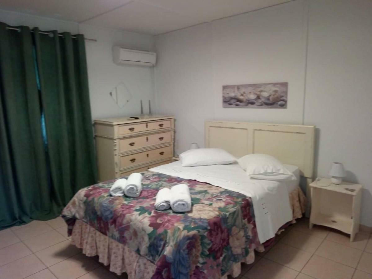 Cozy House In Argostoli Villa Buitenkant foto